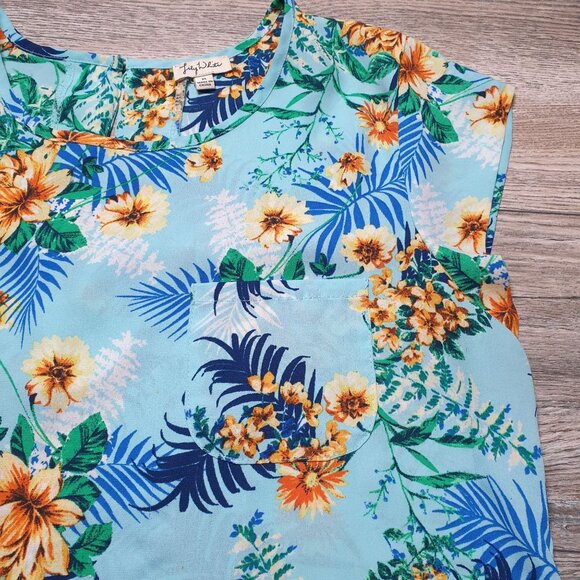 Lily White Women M Medium Short Sleeve Blouse Floral Hawaiian - Picture 3 of 5